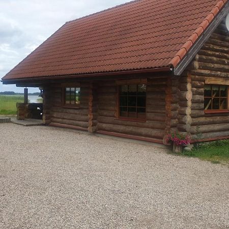 Hostal Oksa Puhkemaja Võru Exterior foto
