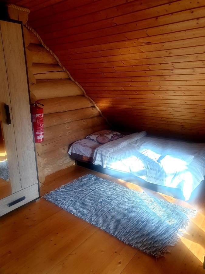 Hostal Oksa Puhkemaja Võru Exterior foto