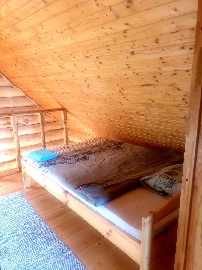 Hostal Oksa Puhkemaja Võru Exterior foto