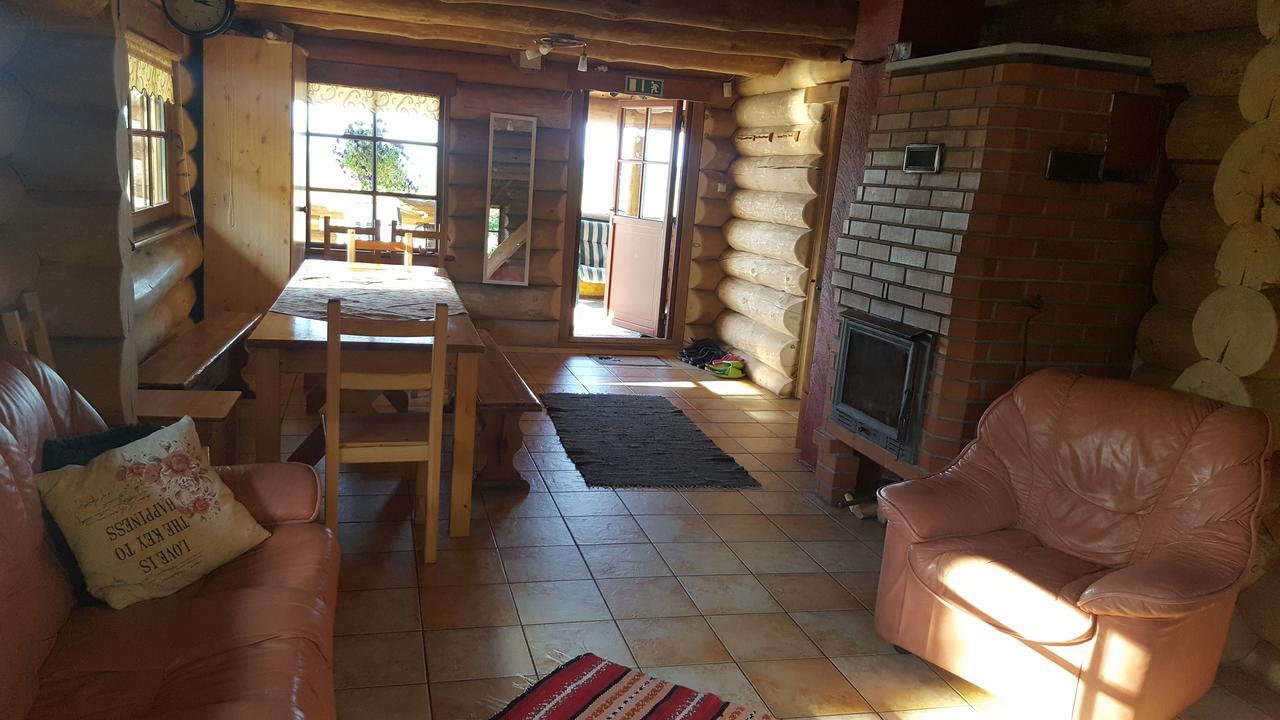 Hostal Oksa Puhkemaja Võru Exterior foto