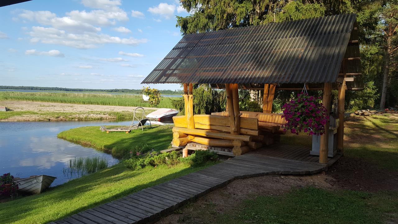 Hostal Oksa Puhkemaja Võru Exterior foto